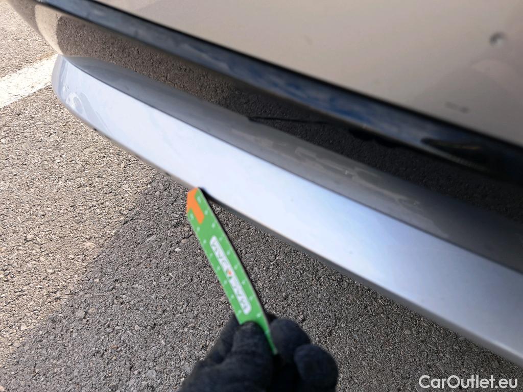  Toyota  Corolla TOYOTA  / 2019 / 5P / familiar 1.8 125H ACTIVE TECH E-CVT TOU SPORT #24