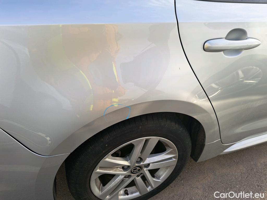  Toyota  Corolla TOYOTA  / 2019 / 5P / familiar 1.8 125H ACTIVE TECH E-CVT TOU SPORT #10