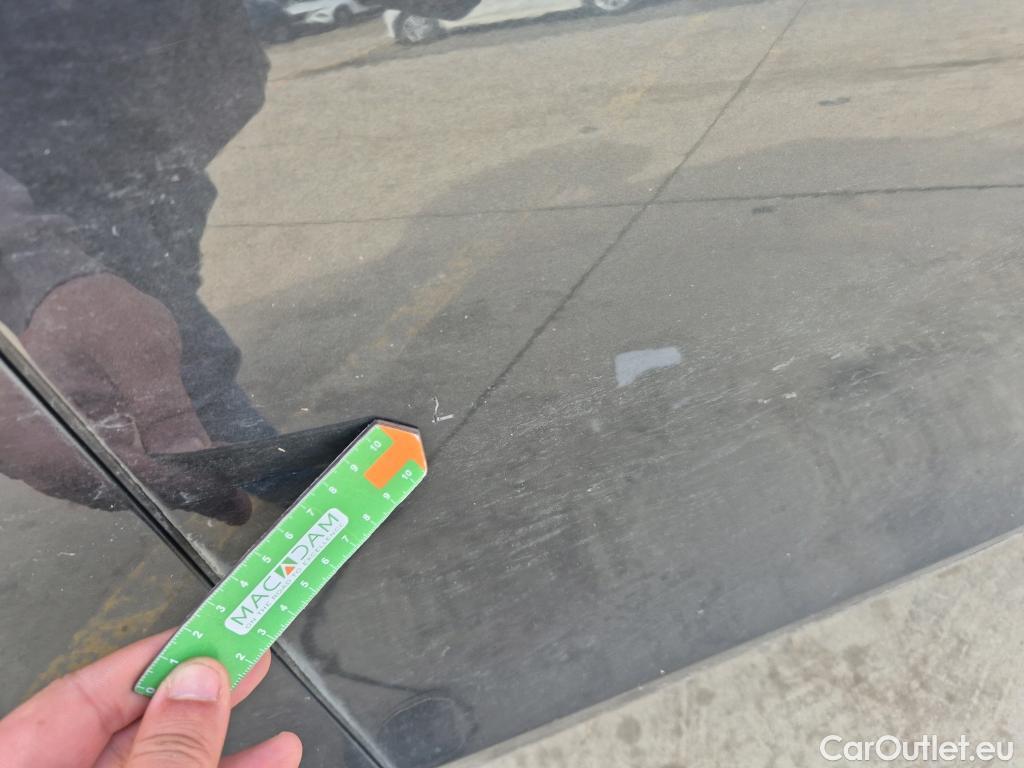  Land Rover  Range Rover LAND ROVER  Velar / 2017 / 5P / todoterreno 2.0D I4 150kW R-Dynamic S 4WD Auto #15