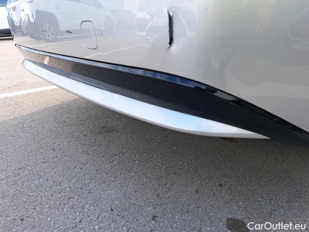  Toyota  Corolla TOYOTA  / 2019 / 5P / familiar 1.8 125H ACTIVE TECH E-CVT TOU SPORT #48