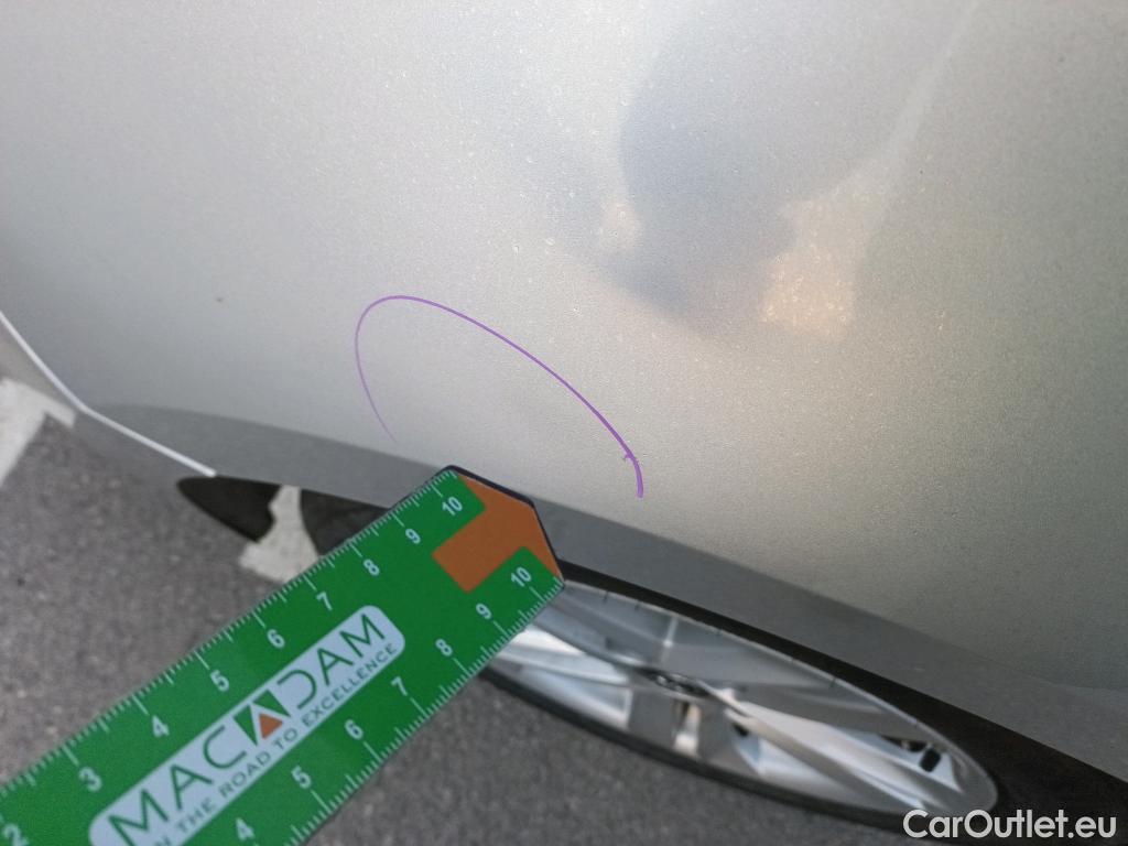  Toyota  Corolla TOYOTA  / 2019 / 5P / familiar 1.8 125H ACTIVE TECH E-CVT TOU SPORT #24