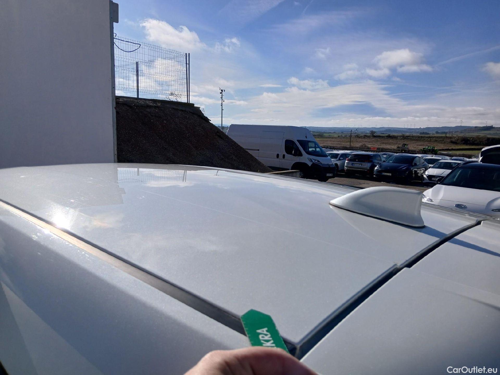  Toyota  C-HR TOYOTA  / 2019 / 5P / todoterreno 1.8 125H Advance #10