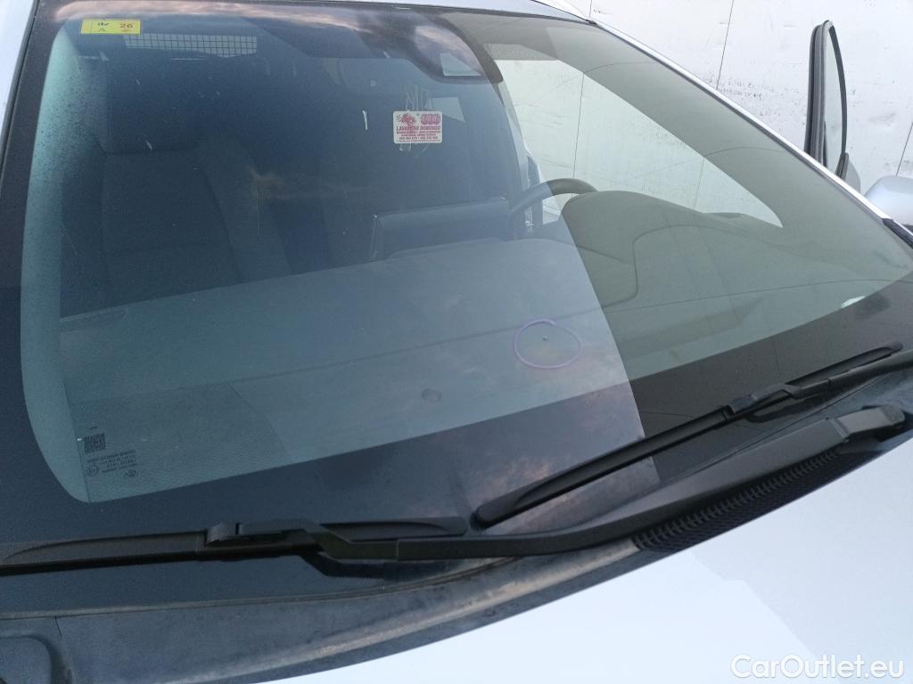  Toyota  Corolla TOYOTA  / 2019 / 5P / familiar 1.8 125H ACTIVE TECH E-CVT TOU SPORT #12