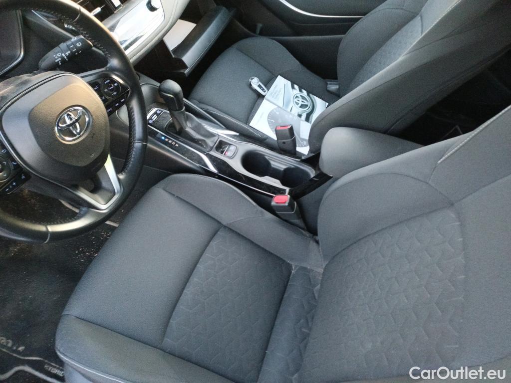  Toyota  Corolla TOYOTA  / 2019 / 5P / familiar 1.8 125H ACTIVE TECH E-CVT TOU SPORT #11