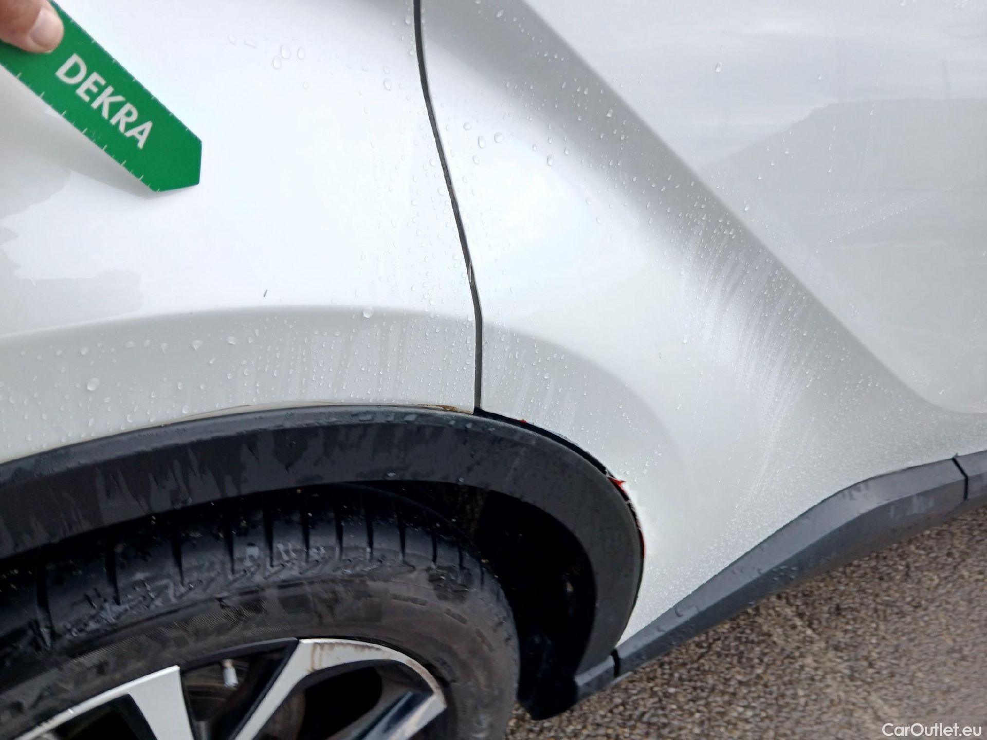  Toyota  C-HR TOYOTA  / 2019 / 5P / todoterreno 2.0 180H Advance #37