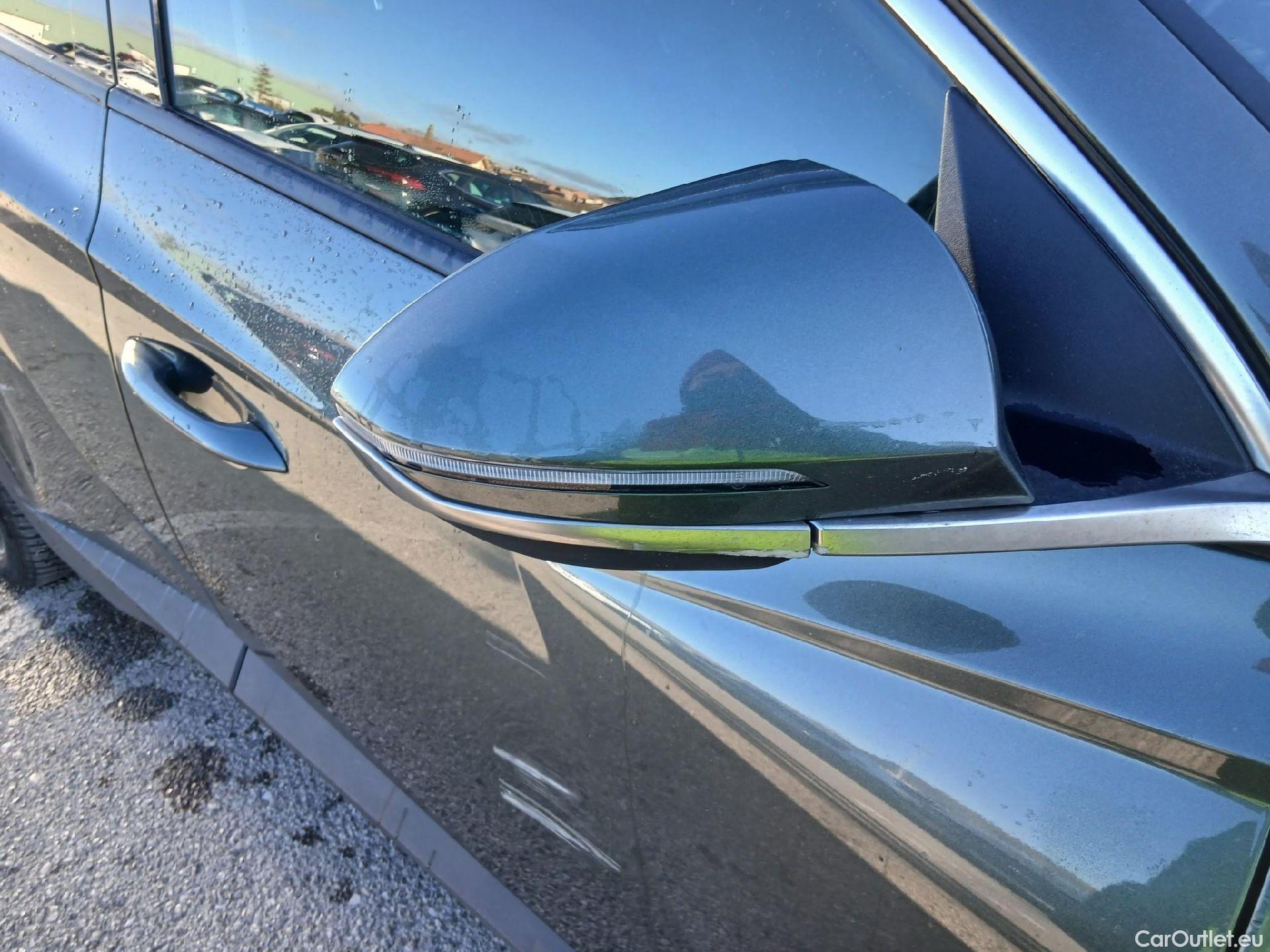  Hyundai  Tucson HYUNDAI  / 2020 / 5P / todoterreno 1.6 TGDI PHEV 195kW Tecno Sky Auto 4x4 #37