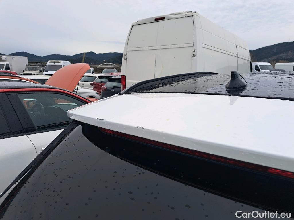  Hyundai  Tucson HYUNDAI  / 2020 / 5P / todoterreno 1.6 TGDI PHEV 195kW Tecno Sky Auto 4x4 #41