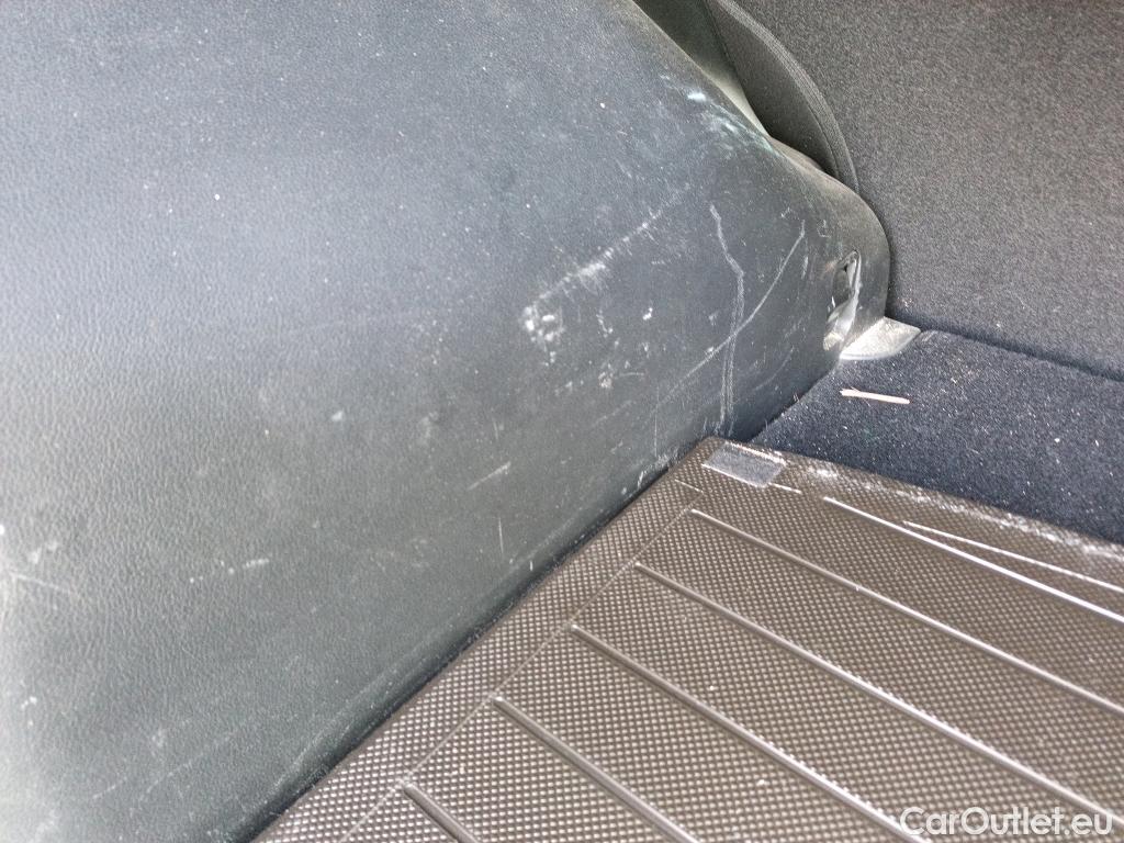  Hyundai  Tucson HYUNDAI  / 2020 / 5P / todoterreno 1.6 TGDI PHEV 195kW Tecno Sky Auto 4x4 #22