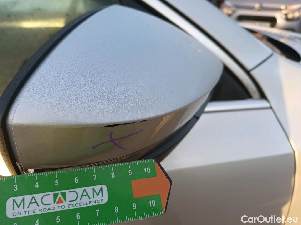  Skoda  Octavia SKODA  / 2016 / 5P / familiar Combi 1.6 TDI CR 85KW (115CV) Ambition #20