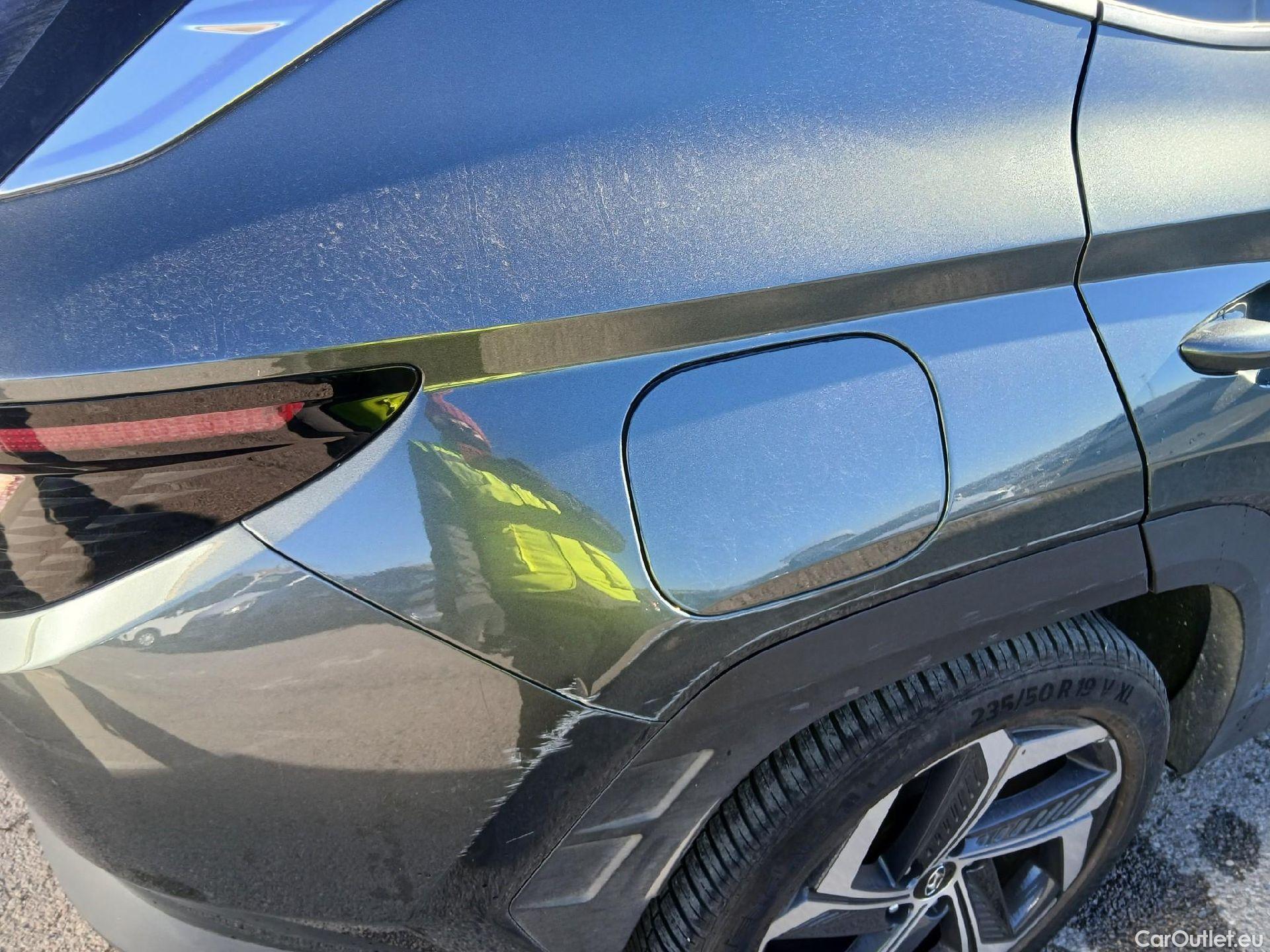  Hyundai  Tucson HYUNDAI  / 2020 / 5P / todoterreno 1.6 TGDI PHEV 195kW Tecno Sky Auto 4x4 #25