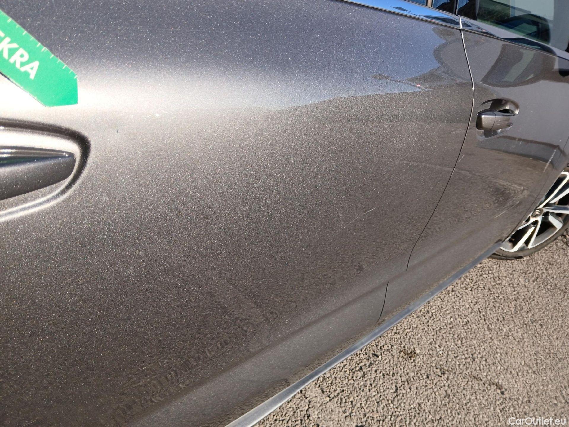  Citroen  C4 Picasso CITROEN  5p 2G monovolumen compac PureTech 96KW (130CV) S&S 6v Shine #37