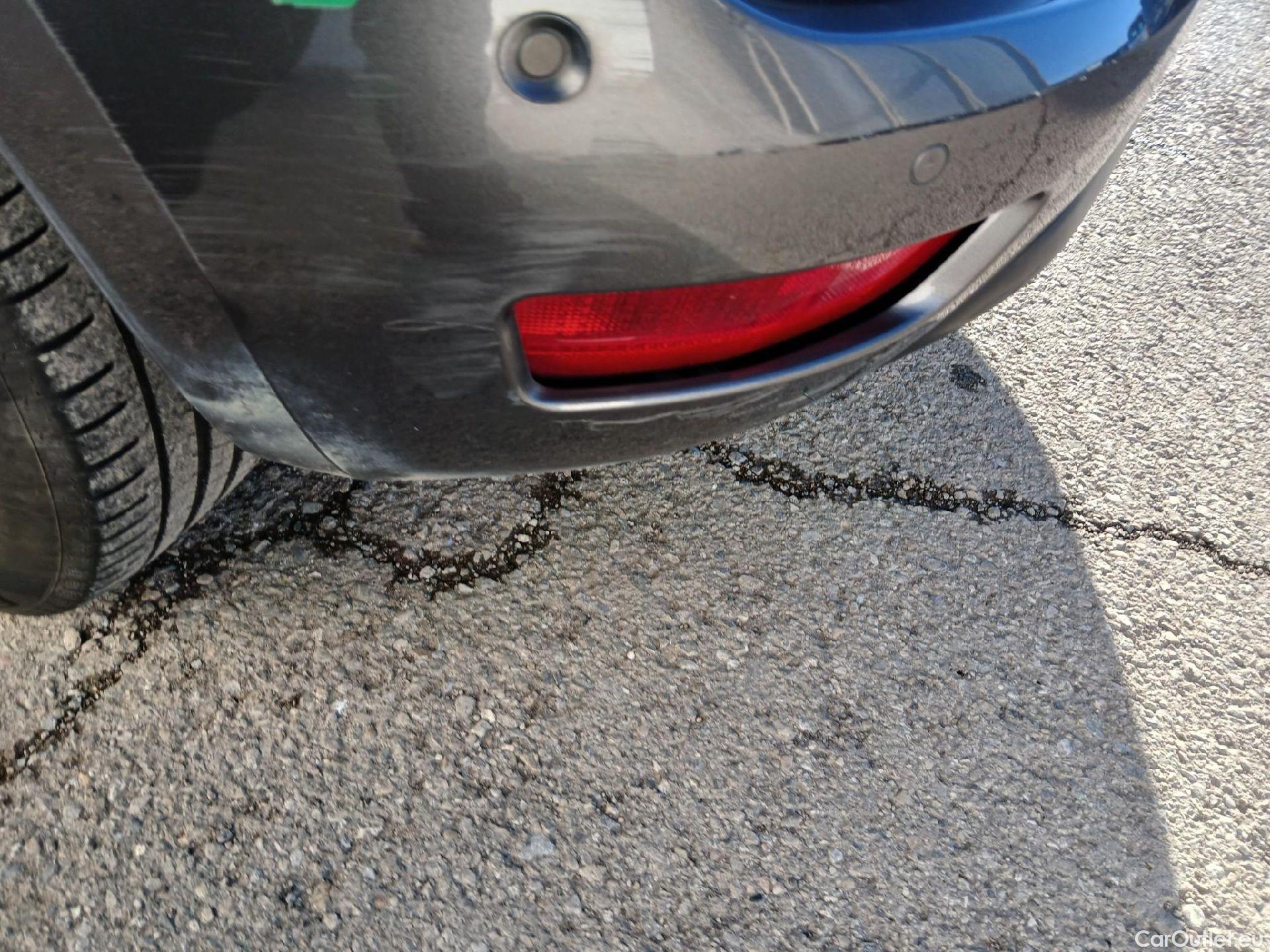  Citroen  C4 Picasso CITROEN  5p 2G monovolumen compac PureTech 96KW (130CV) S&S 6v Shine #26