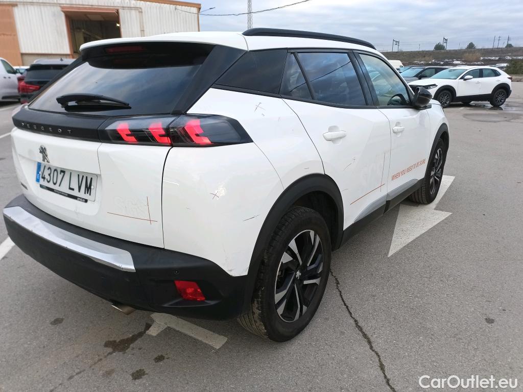  Peugeot  2008 PEUGEOT  / 2019 / 5P / todoterreno Allure BlueHDI 81kW (110CV) #2