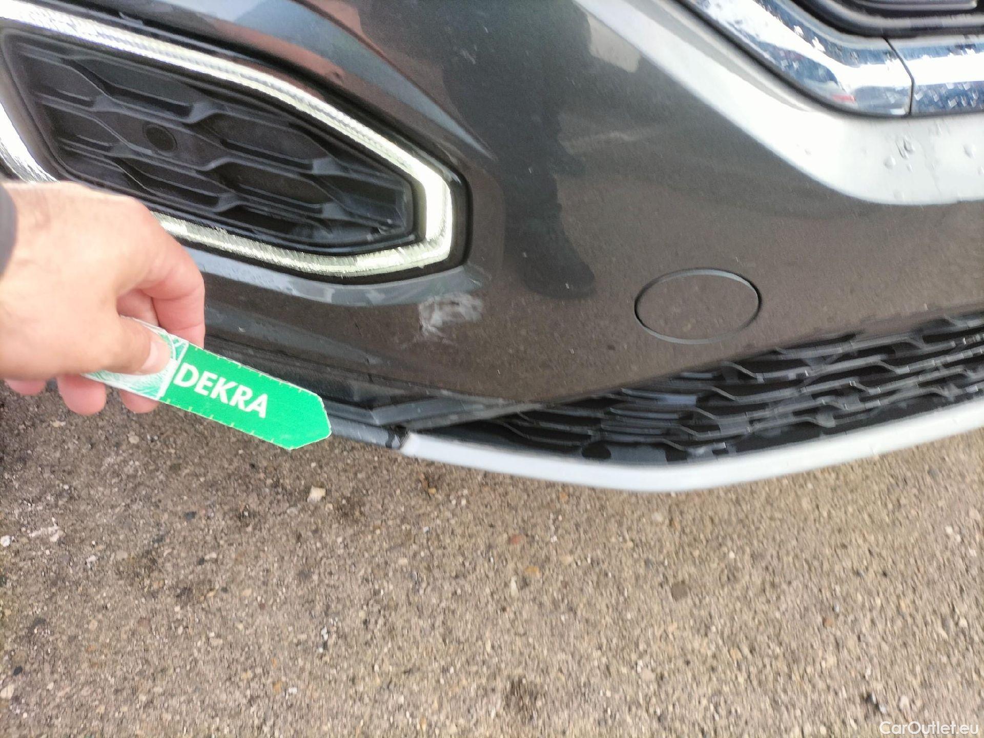  Volkswagen  T-ROC VOLKSWAGEN  / 2017 / 5P / todoterreno Advance 2.0 TDI 85kW (115CV) #1