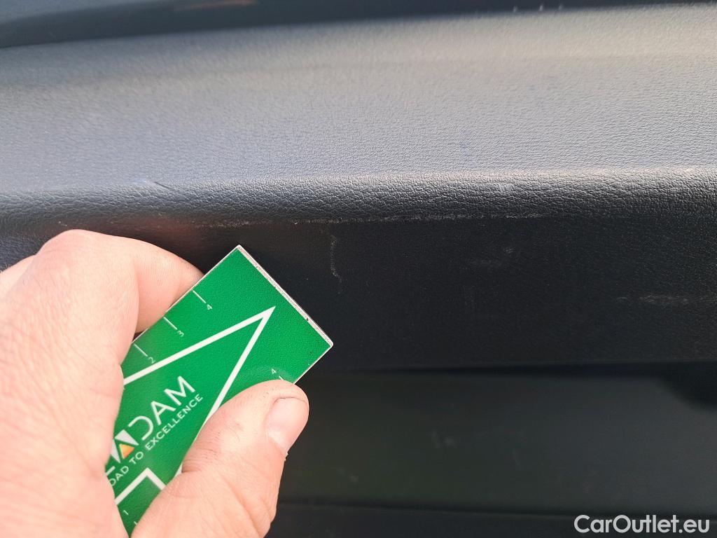  Bmw  X1 BMW  / 2019 / 5P / todoterreno sDrive18dA Corporate #23