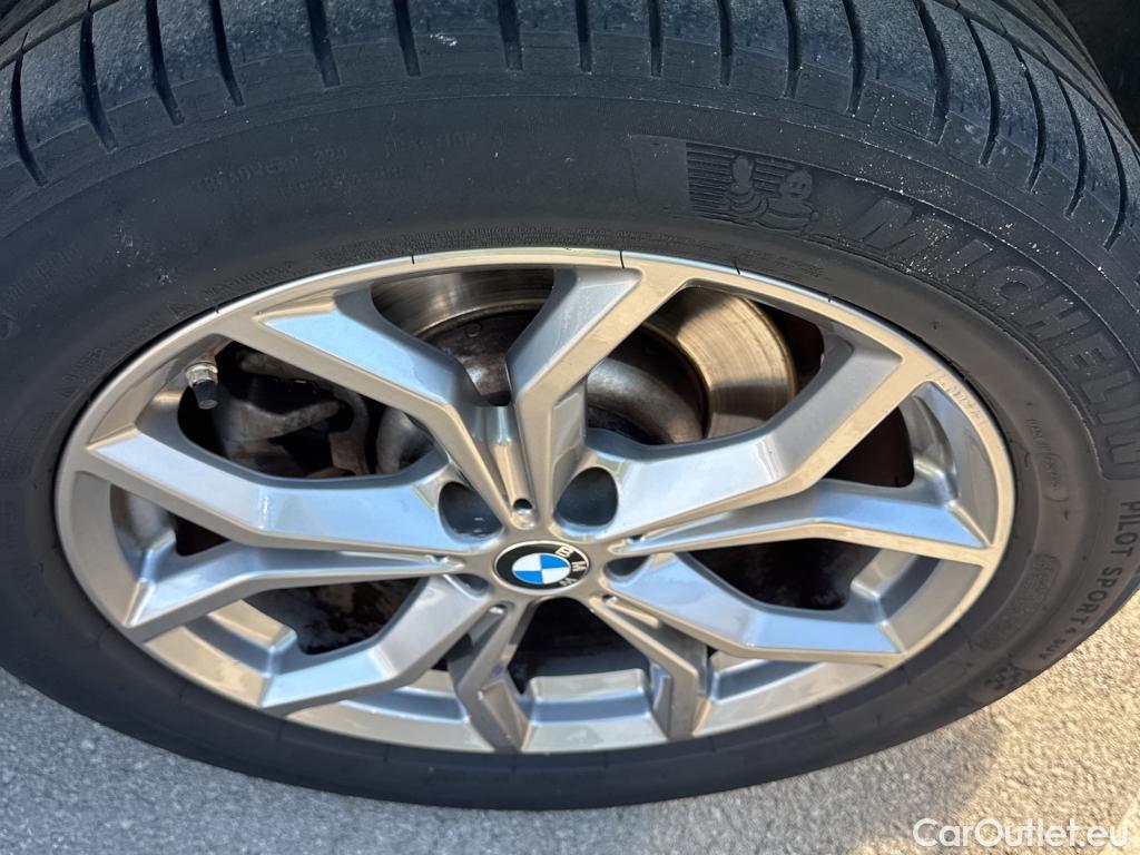  Bmw  X3 BMW  / 2017 / 5P / todoterreno sDrive18d #19