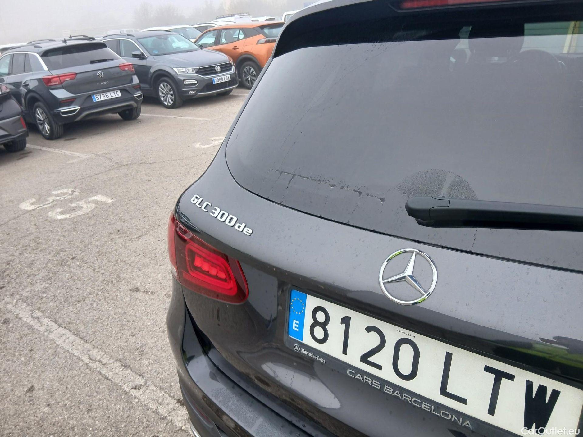  Mercedes  G-Klasee MERCEDES-BENZ Clase GLC / 2019 / 5P / todoterreno GLC 300 de 4MATIC #25