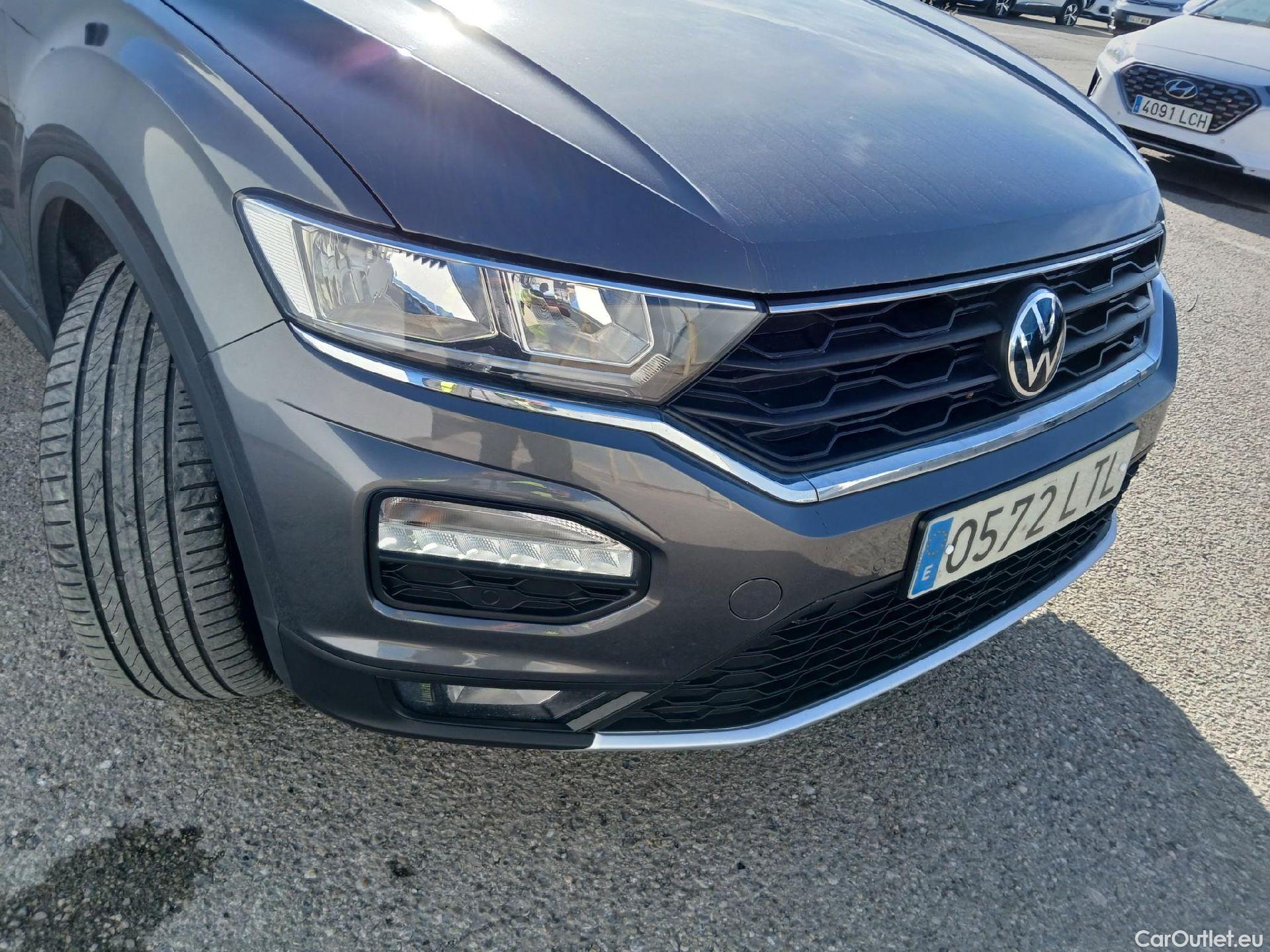  Volkswagen  T-ROC VOLKSWAGEN  / 2017 / 5P / todoterreno Advance 2.0 TDI 110kW (150CV) DSG (AC2) #8