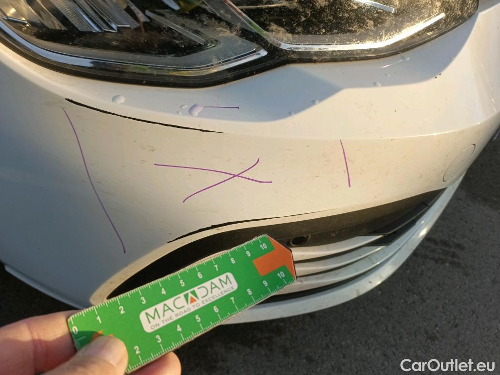  Volkswagen  Golf  VOLKSWAGEN / 2020 / 5P / berlina con portón Life 1.0 eTSI 81kW (110CV) DSG #8