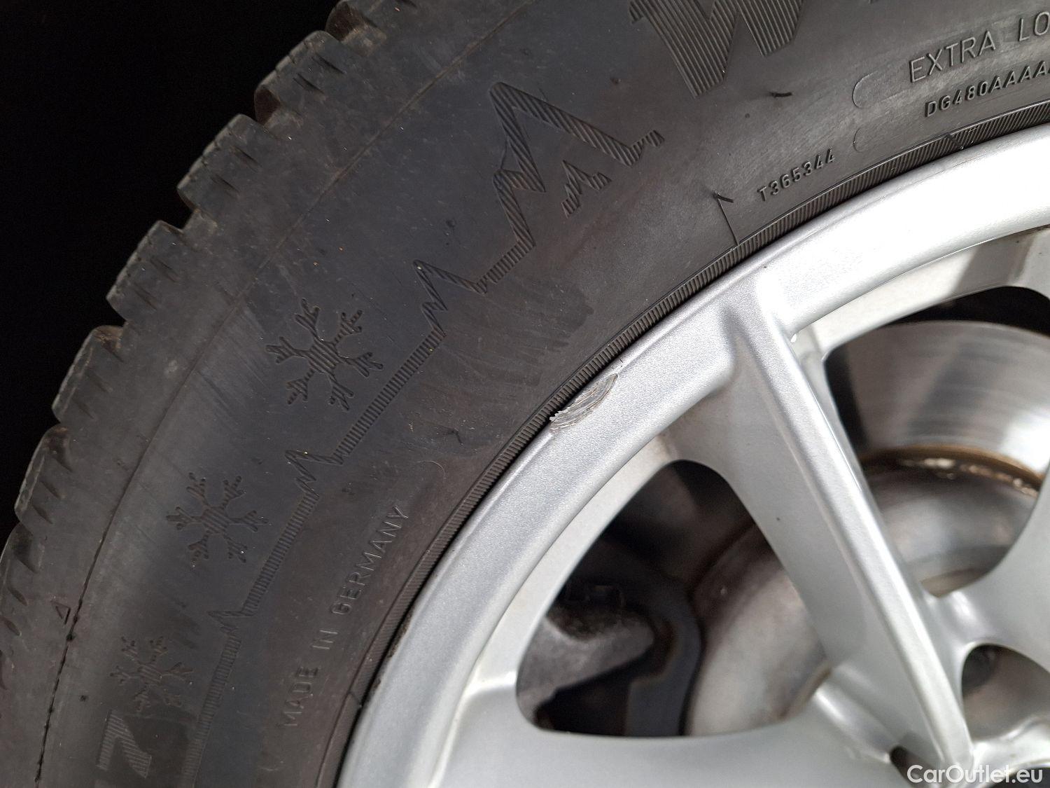  Bmw  Serie 5 BMW, 5-serie To FL'20, BMW 5 Reeks Touring 518d Aut. (100 kW) 5d #8