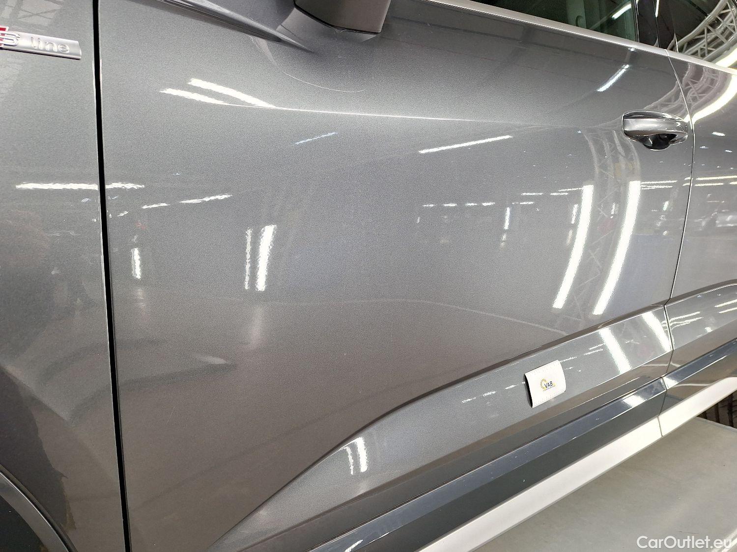  Audi  Q3 Audi,  SB '19 PHEV, Audi  Sportback 45 TFSI e S tronic S Line 5d #19