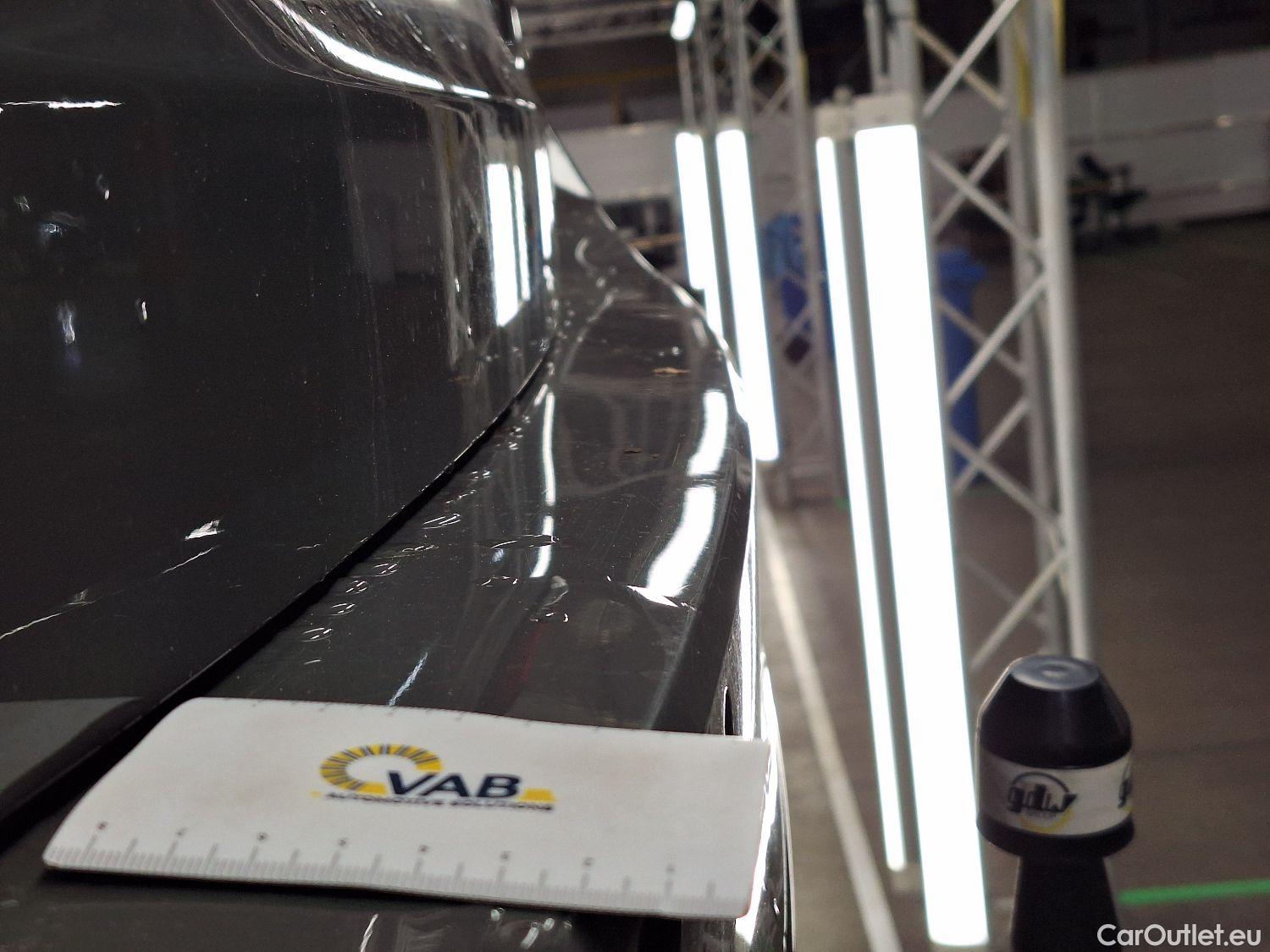  Bmw  Serie 5 BMW, 5-serie To FL'20, BMW 5 Reeks Touring 518d Aut. (100 kW) 5d #5