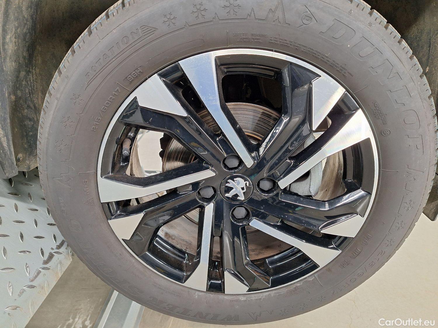  Peugeot  2008 Peugeot,  '19, Peugeot  1.2 Puretech 96kW S&S Allure 5d #1