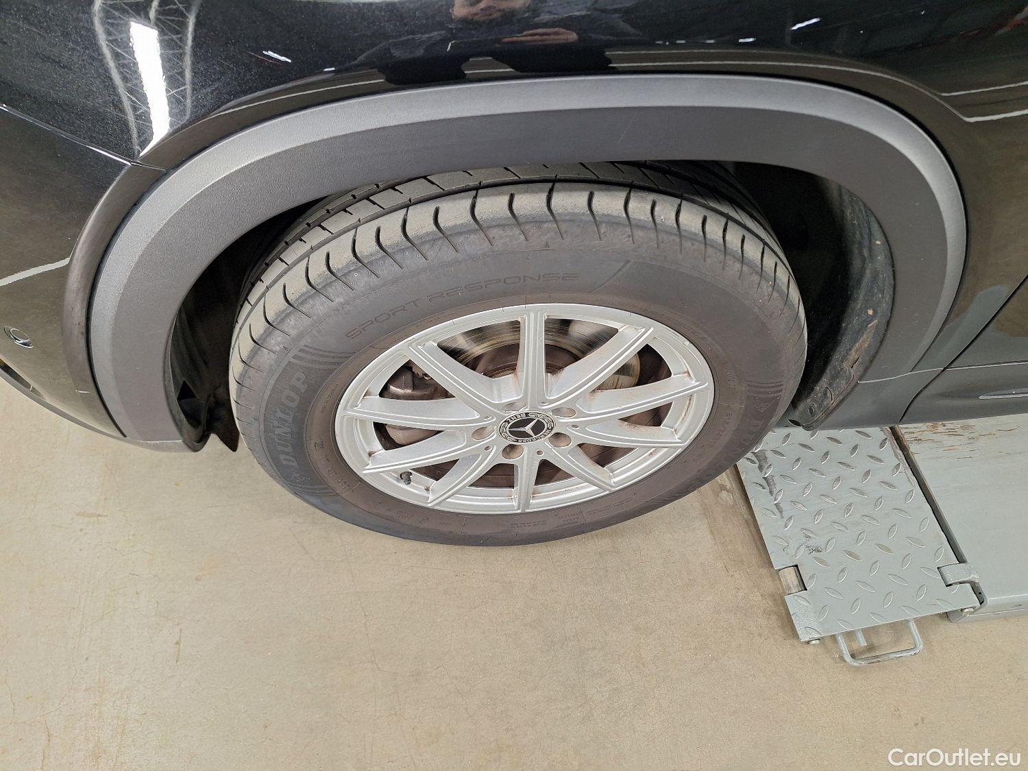  Mercedes  GLB Mercedes,  '19, Mercedes-Benz   180 d Business Solution 5d #59