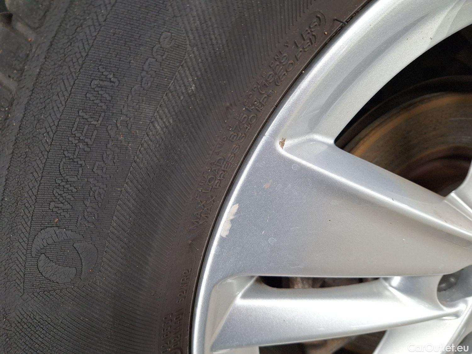  Opel   Grandland X Opel, '17, Opel 1.2 Turbo S/S AT8 Edition 5d #4