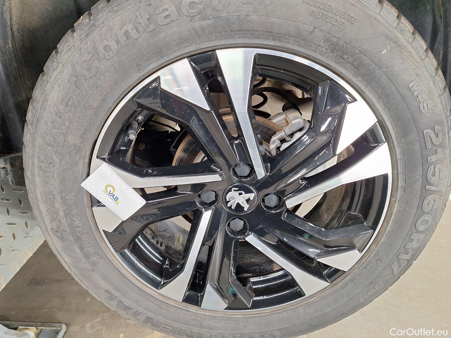  Peugeot  2008 Peugeot,  '19, Peugeot  1.2 Puretech 96kW S&S Allure 5d #7