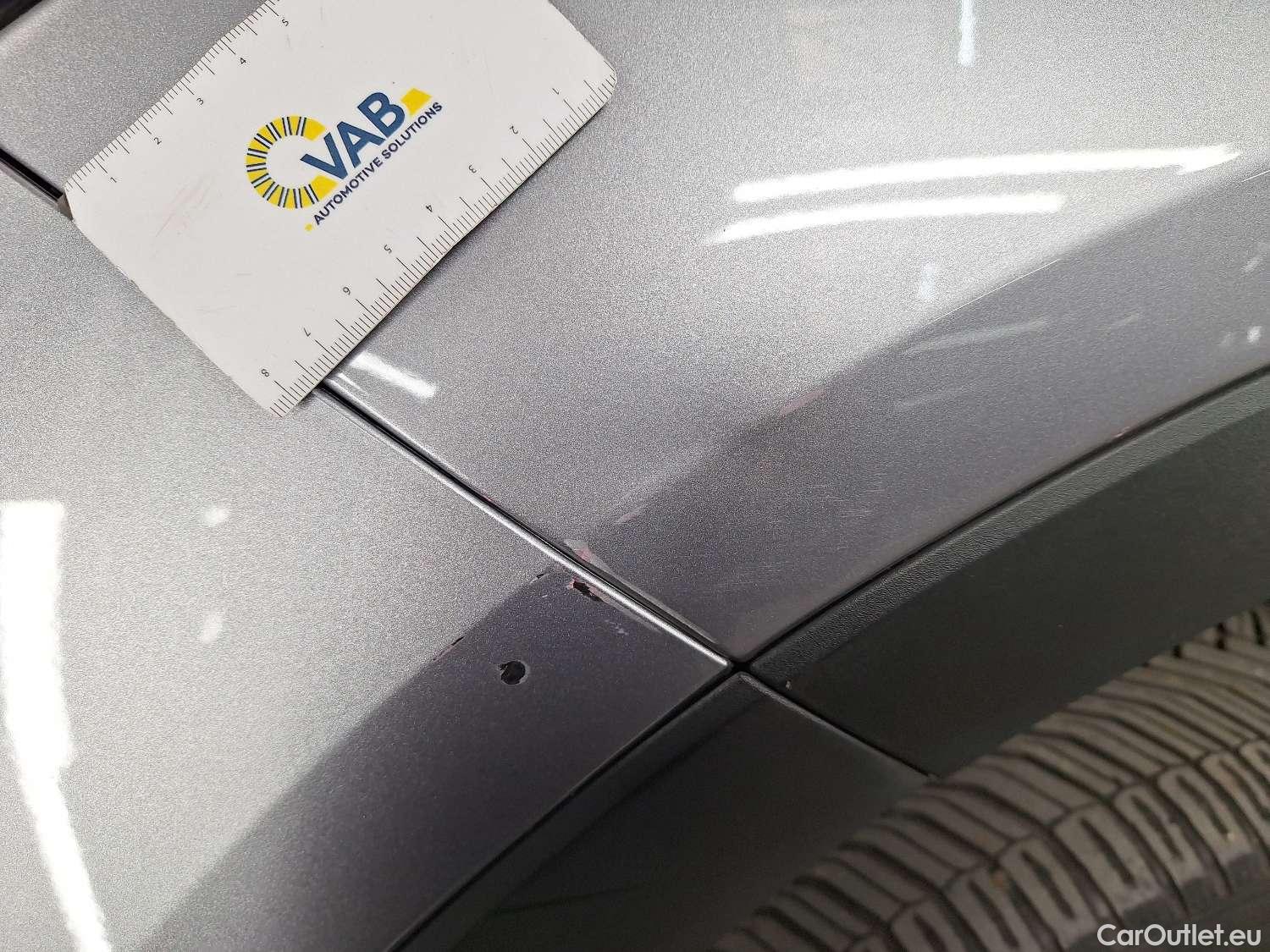  Opel   Grandland X Opel, '17, Opel 1.2 Turbo S/S AT8 Edition 5d #16