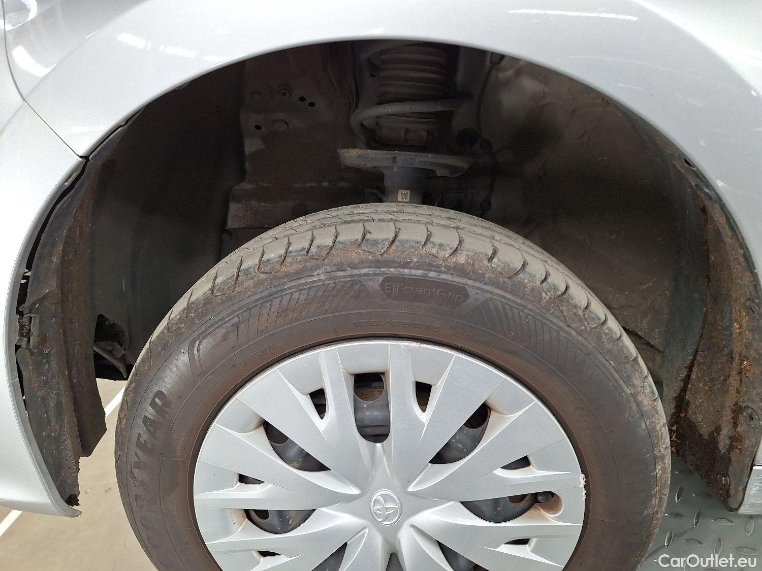  Toyota  Yaris Toyota,  '20, Toyota  1.5 VVT-i Hybrid Dynamic e-CVT 5d #17