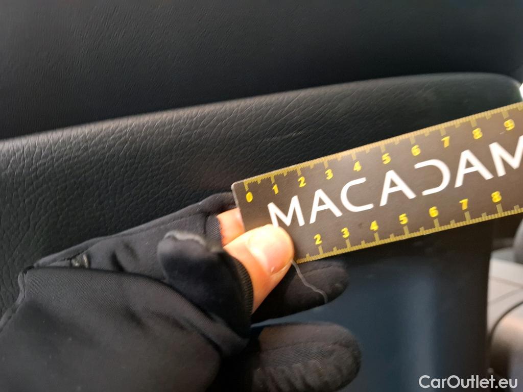  Mercedes  GLC MERCEDES-BENZ  / 2022 / 5P / SUV  400 e AMG Line 4MATIC #12