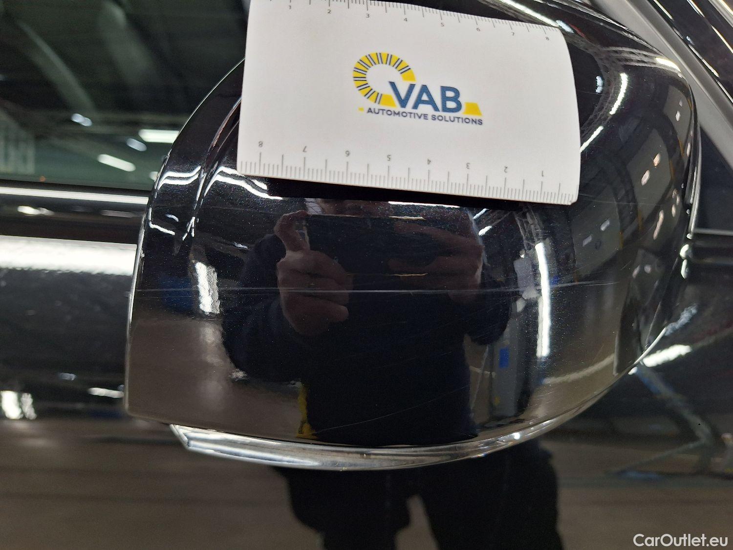  Volvo  XC 40 Volvo, XC40 '17, Volvo XC40 T5 Twin Engine R-Design 5d #31