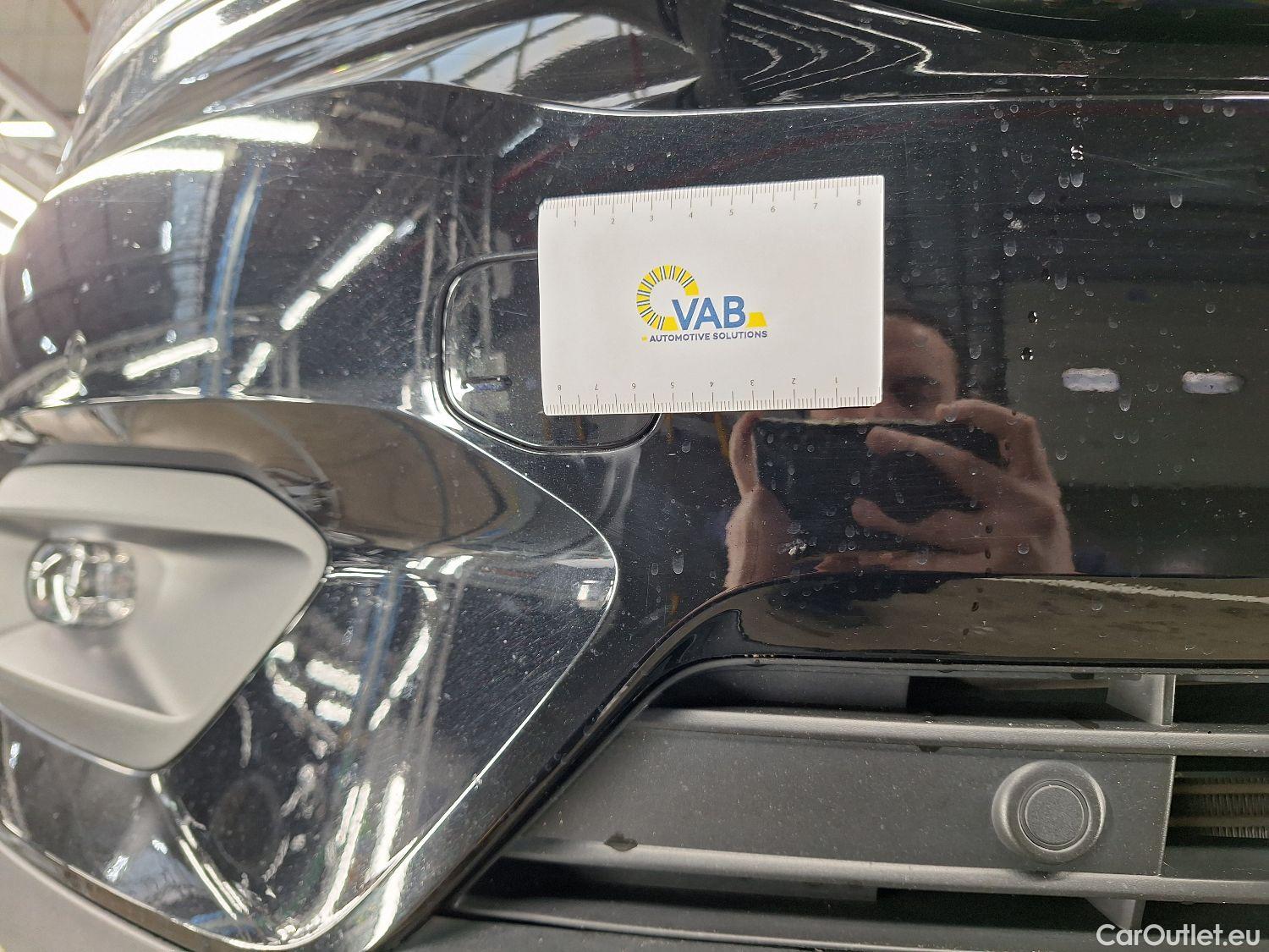  Volvo  XC 40 Volvo, XC40 '17, Volvo XC40 T5 Twin Engine R-Design 5d #8