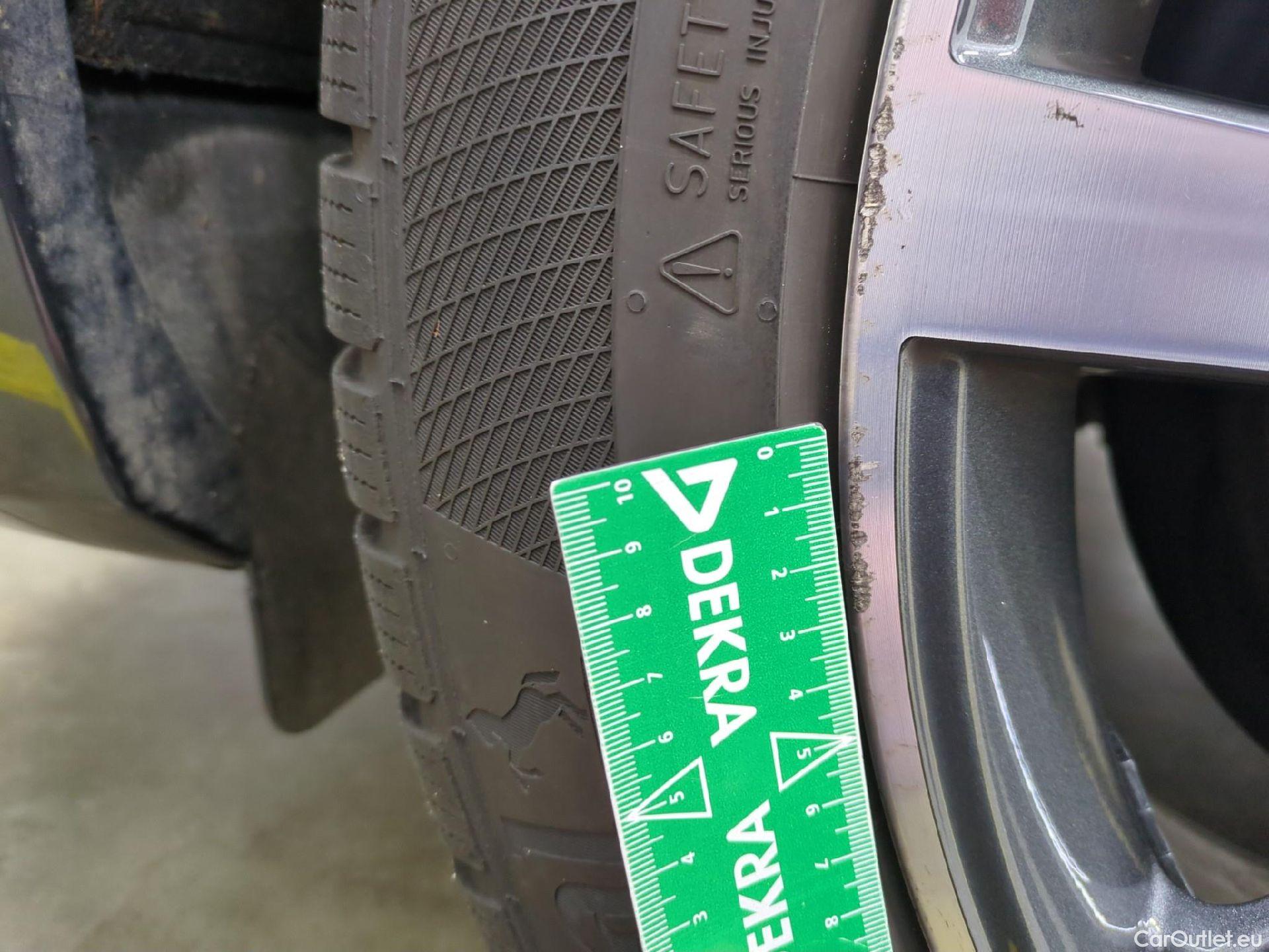  Audi  Q5 AUDI  / 2020 / 5P / SUV 50 TFSI e 299 QTT S TRONIC 7 AVUS #2