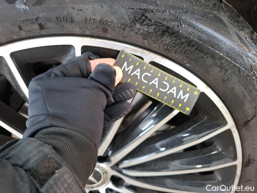  Mercedes  GLC MERCEDES-BENZ  / 2022 / 5P / SUV  400 e AMG Line 4MATIC #20