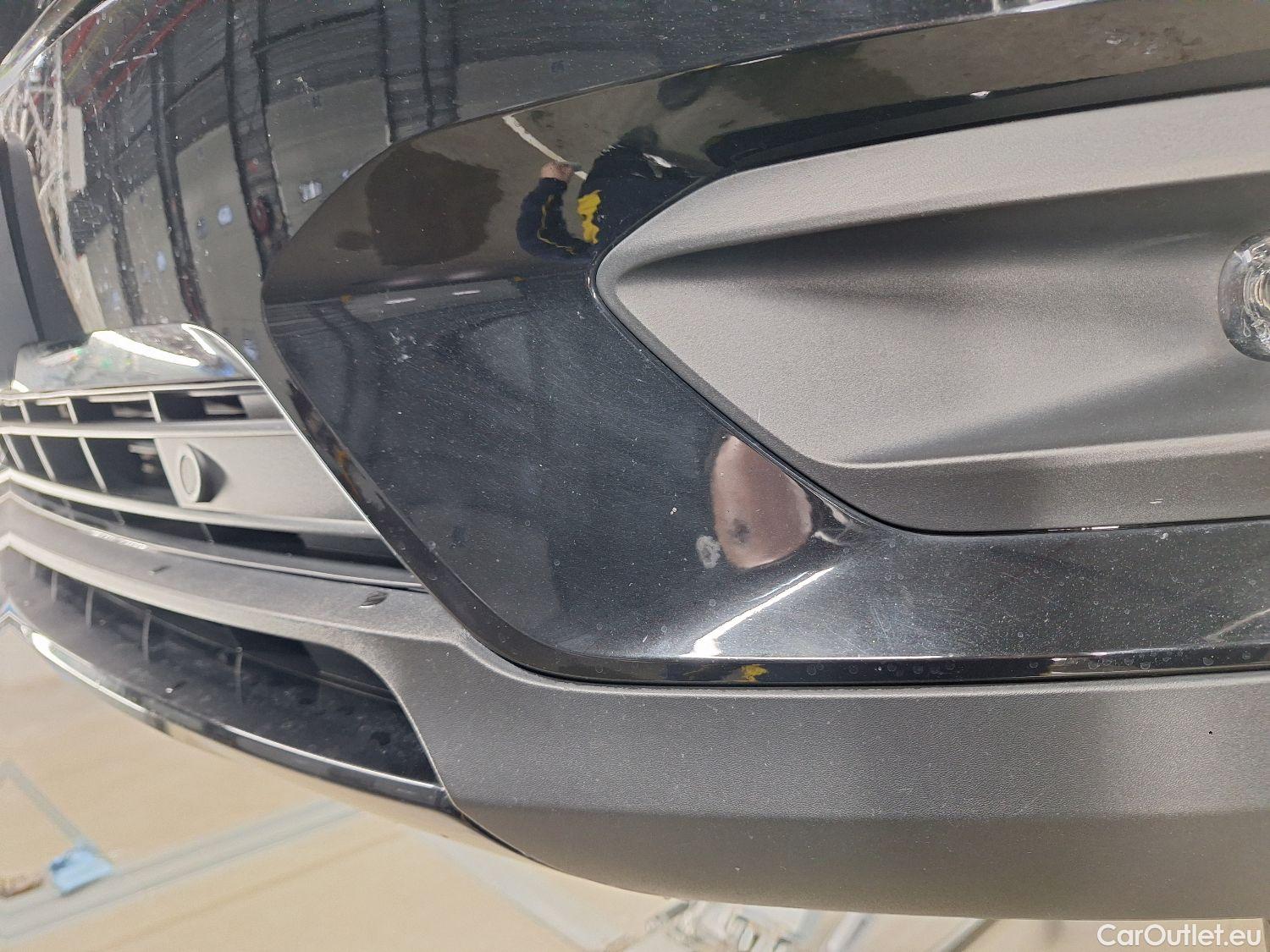  Volvo  XC 40 Volvo, XC40 '17, Volvo XC40 T5 Twin Engine R-Design 5d #9