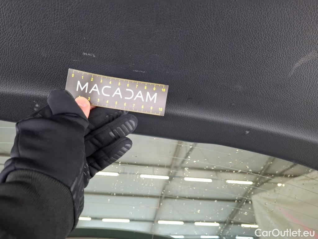  Mercedes  GLC MERCEDES-BENZ  / 2022 / 5P / SUV  400 e AMG Line 4MATIC #9