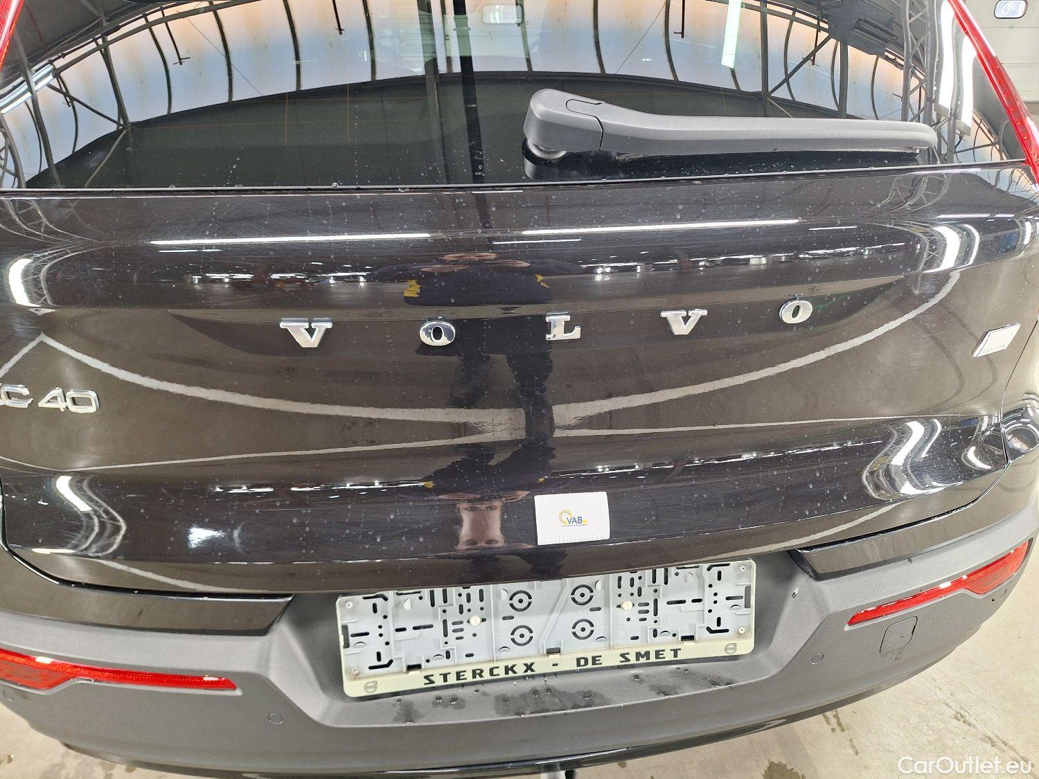  Volvo  XC 40 Volvo, XC40 '17, Volvo XC40 T5 Twin Engine R-Design 5d #32