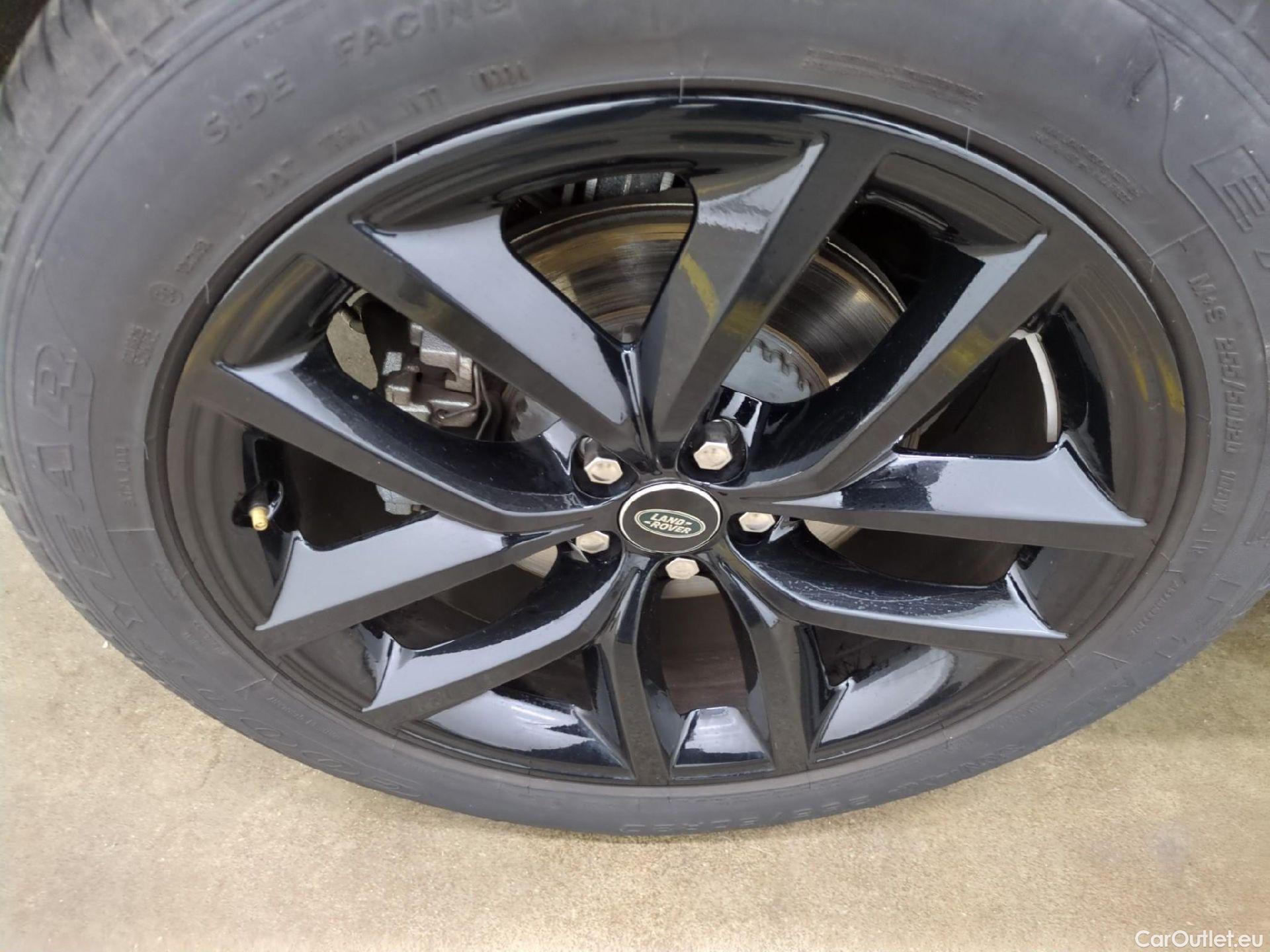  Land Rover  Range Rover LAND ROVER  Velar / 2017 / 5P / SUV 2.0 P400e PHEV BVA Dynamic SE #6