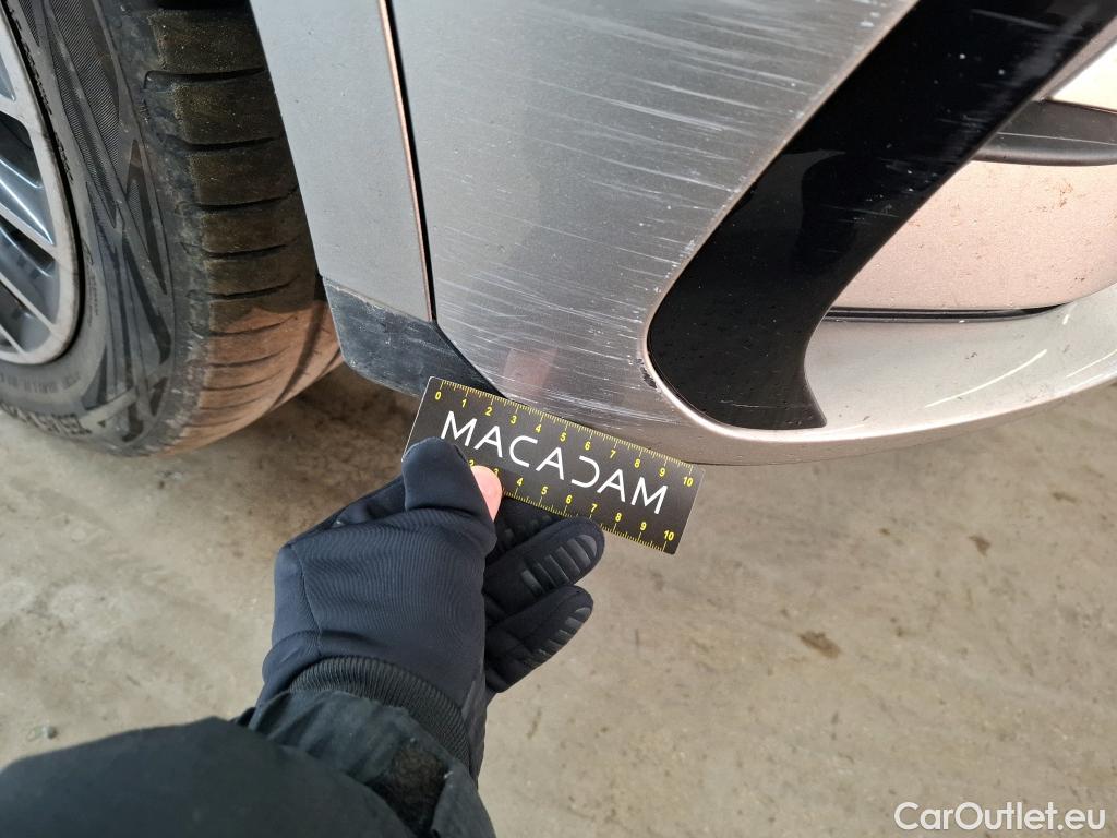  Mercedes  GLC MERCEDES-BENZ  / 2022 / 5P / SUV  400 e AMG Line 4MATIC #4