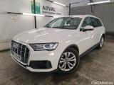 Q7