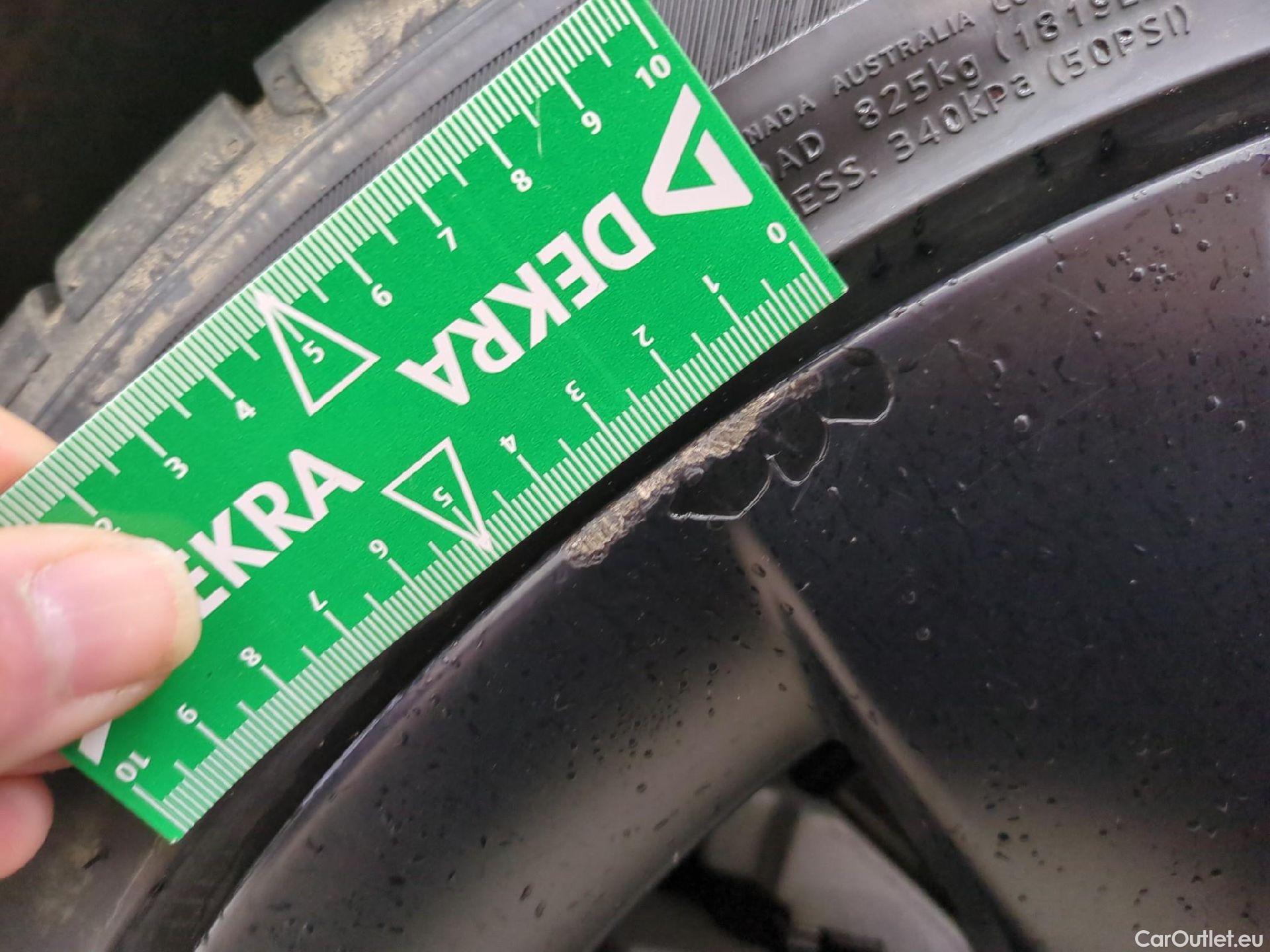  Tesla  Model Y TESLA  / 2020 / 5P / SUV Long Range Dual Motor AWD #15