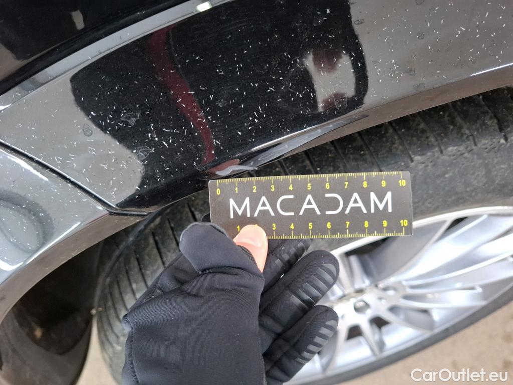  Mercedes  G-Klasee MERCEDES-BENZ GLE / 2020 / 5P / SUV GLE 350 de 4MATIC AMG Line #69