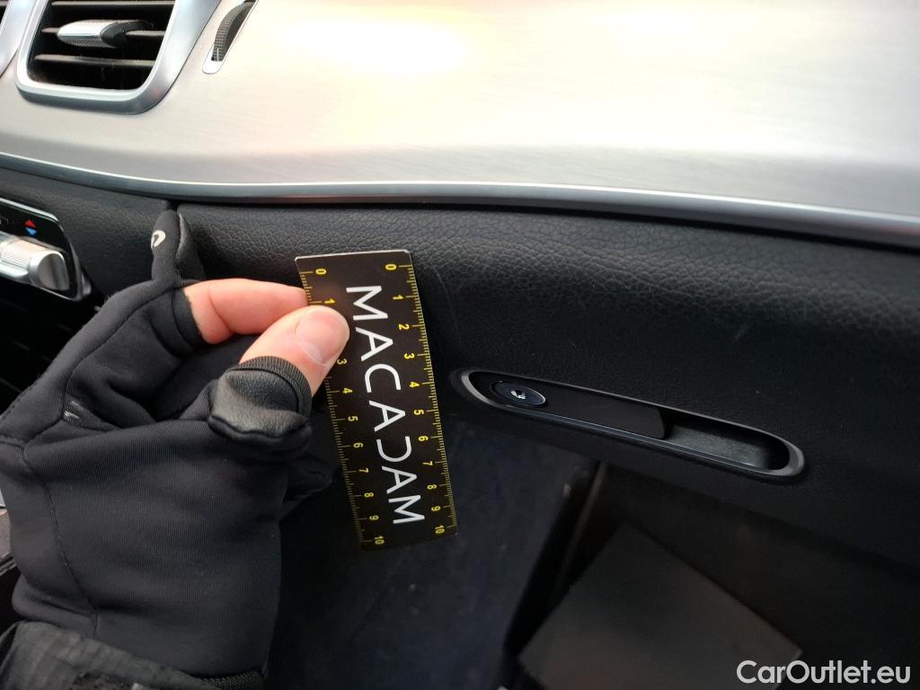  Mercedes  G-Klasee MERCEDES-BENZ GLE / 2020 / 5P / SUV GLE 350 de 4MATIC AMG Line #58