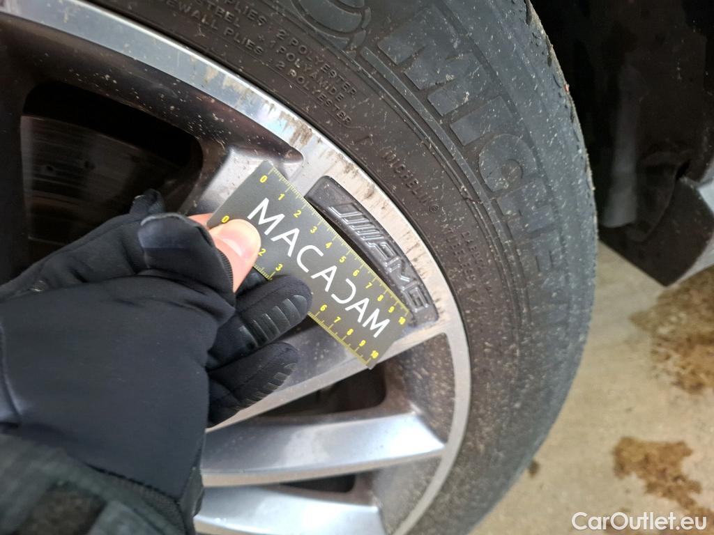  Mercedes  G-Klasee MERCEDES-BENZ GLE / 2020 / 5P / SUV GLE 350 de 4MATIC AMG Line #38