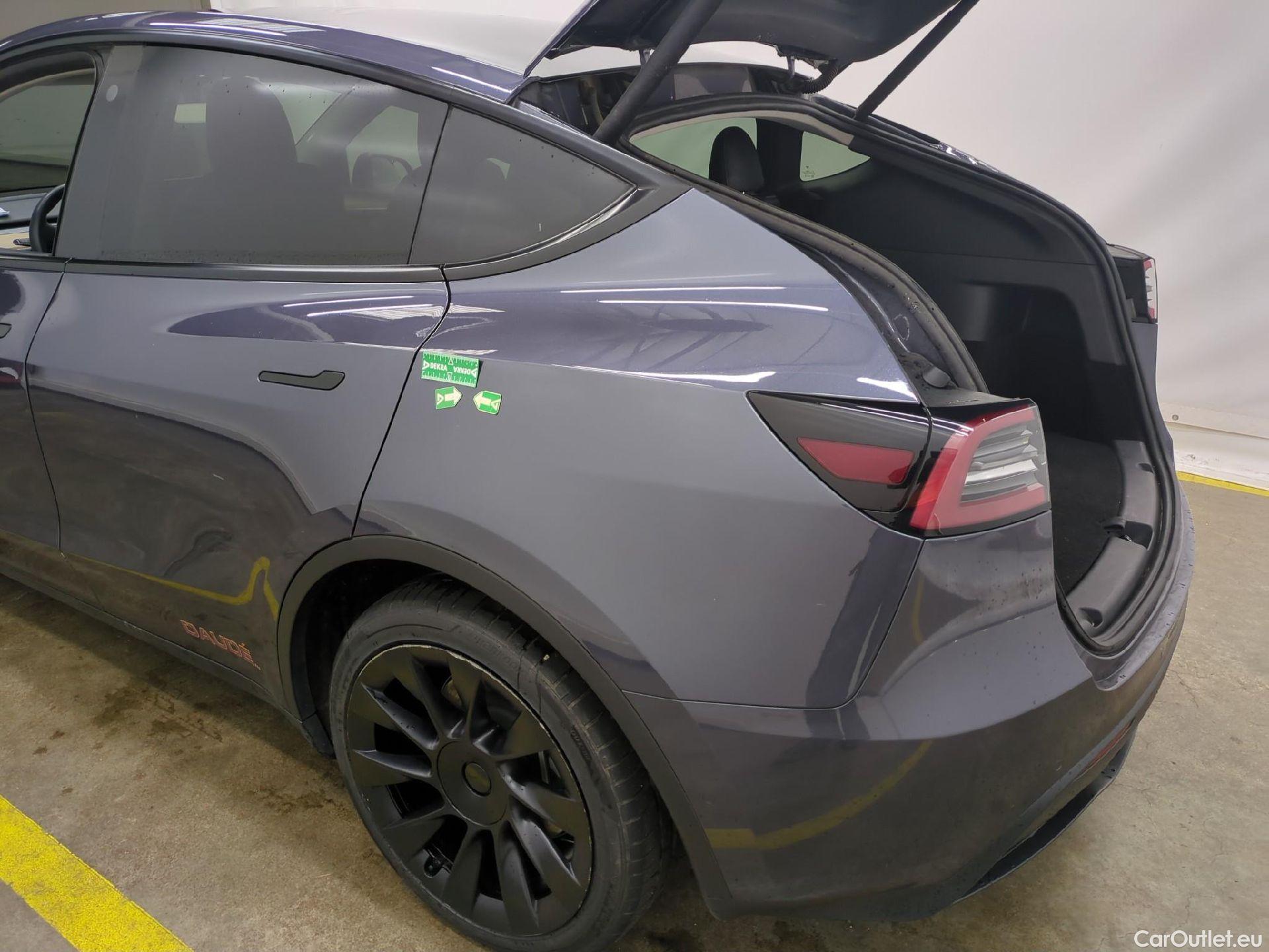  Tesla  Model Y TESLA  / 2020 / 5P / SUV Long Range Dual Motor AWD #35