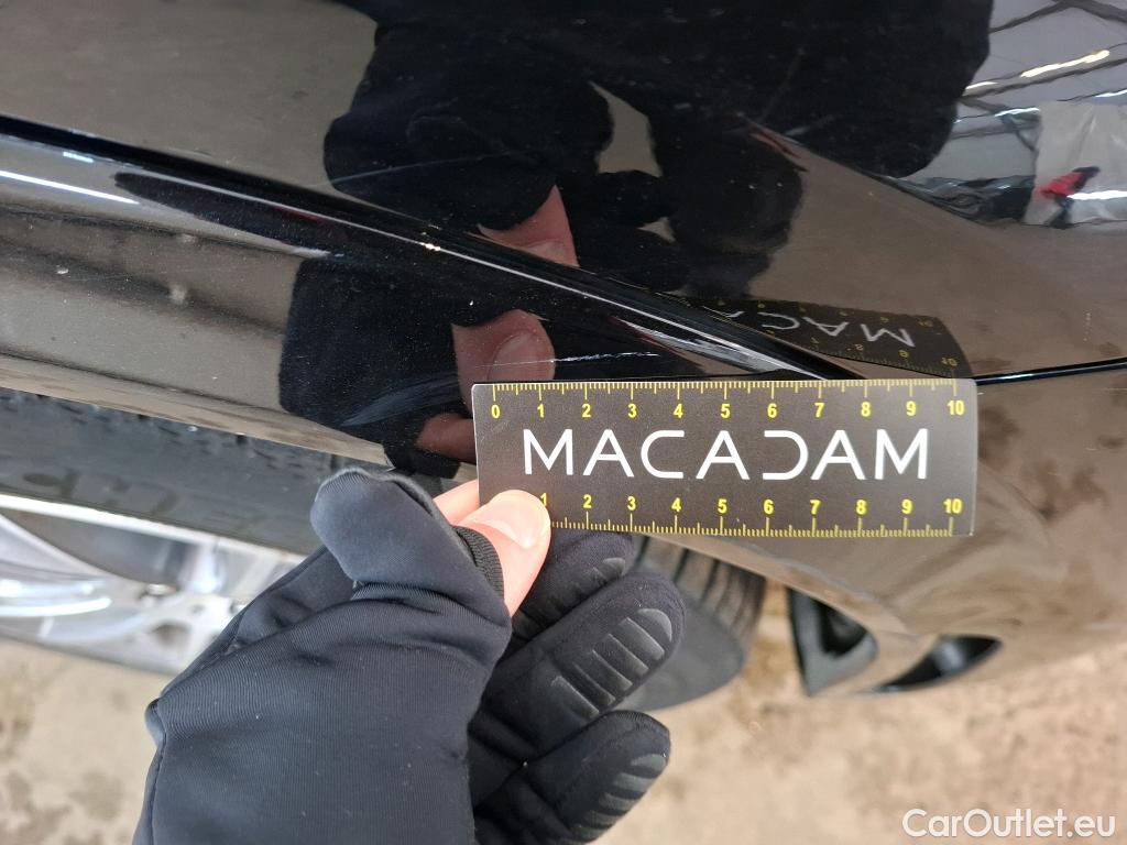  Mercedes  G-Klasee MERCEDES-BENZ GLE / 2020 / 5P / SUV GLE 350 de 4MATIC AMG Line #78