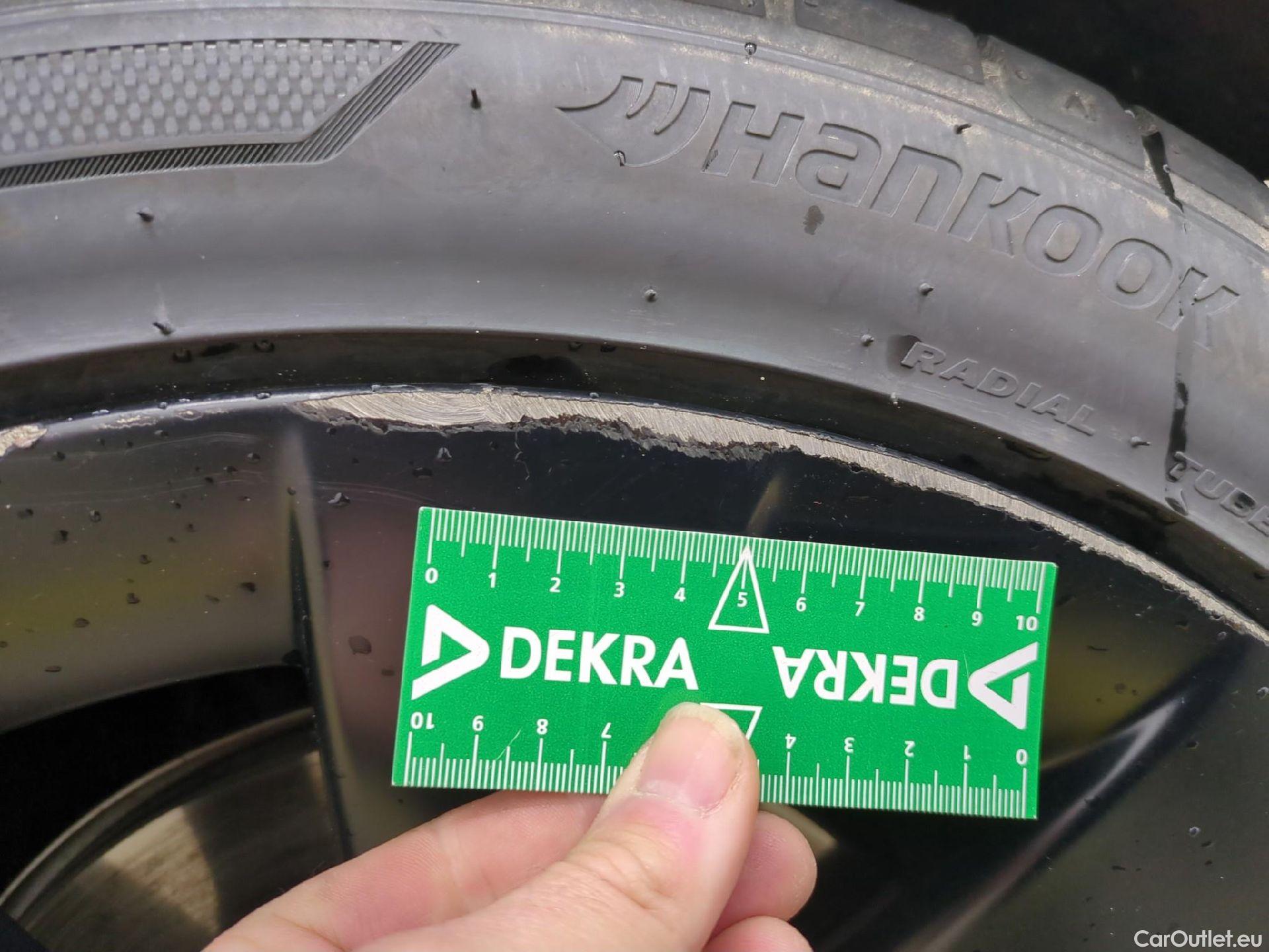  Tesla  Model Y TESLA  / 2020 / 5P / SUV Long Range Dual Motor AWD #7